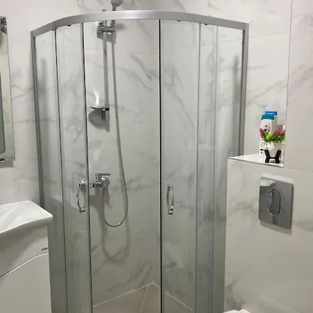 Apartment Viktoria With Free Parking *